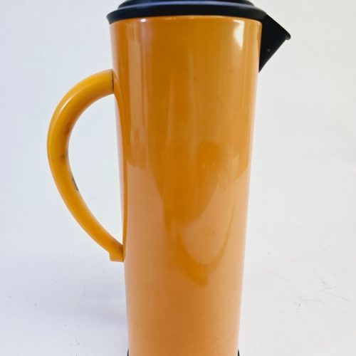 Retro Termoskanna i Orange – Stilren Design och Funktionalitet