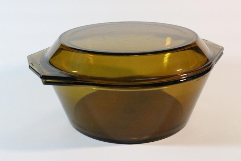 Arcopal Frankrike - vintage mörkt ugnsform i färgat glas