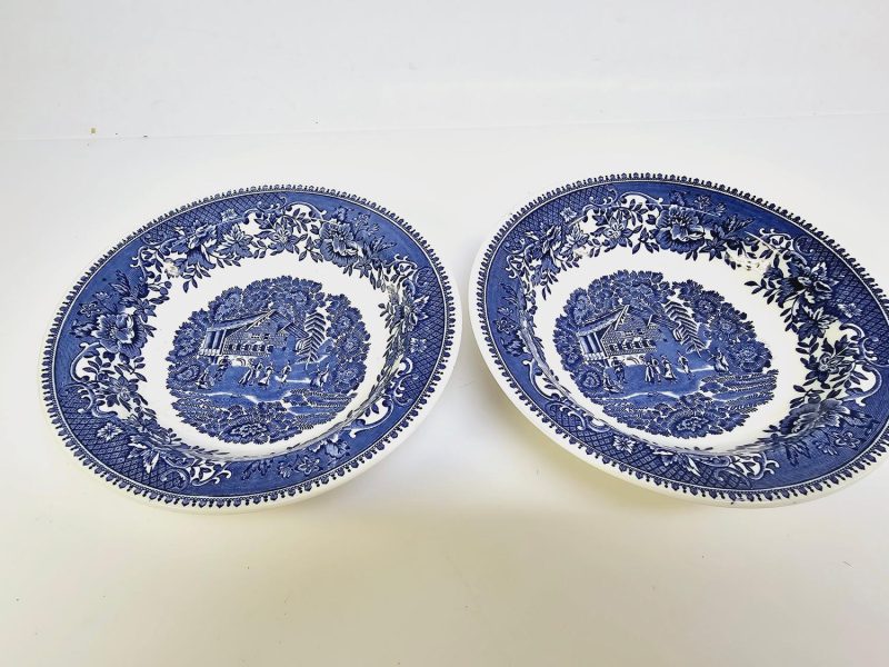 Set med 2 vintage-tallrikar från Enoch Wedgwood – "Avon Cottage"