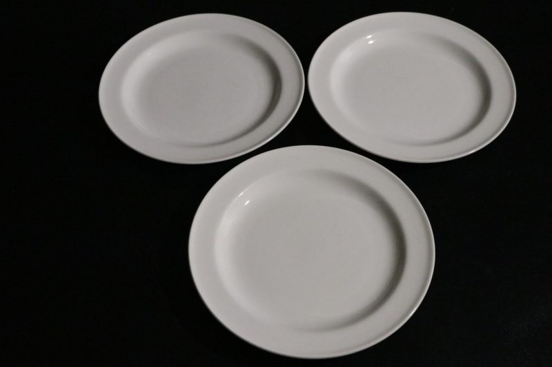 3 st Elegant samling av Rörstrand Diamant-assietter – tidlös skandinavisk design
