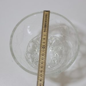 Skål, signerad - Diameter 17cm