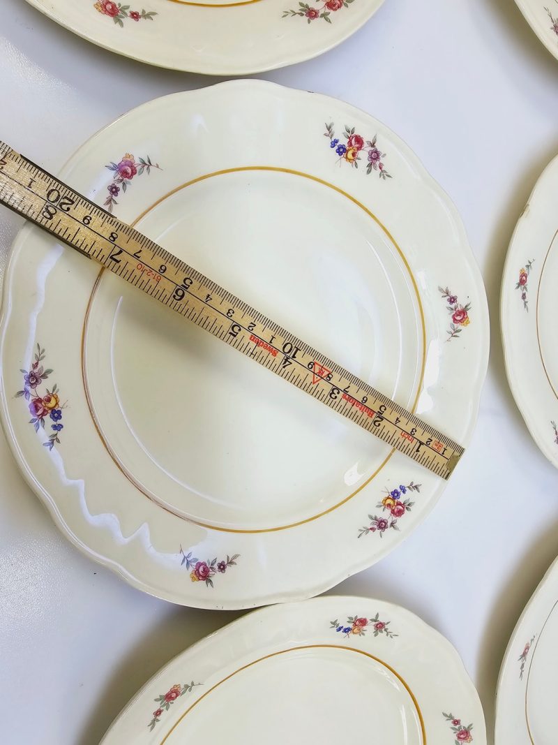 Elegant set med 6 assietter från Rörstrand, ca 20,5 cm
