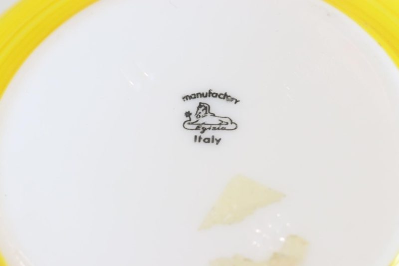 Vas / behållare i vit glas, handmålad, Italien "Egizia"