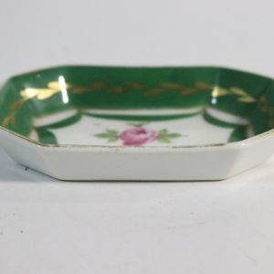 Elegant Porcelaine de Paris-porslinsfat – Fransk klassiker för finsmakare