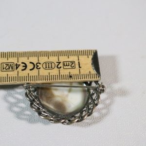 BROSCH och halsband, oidentifierad tillverkning