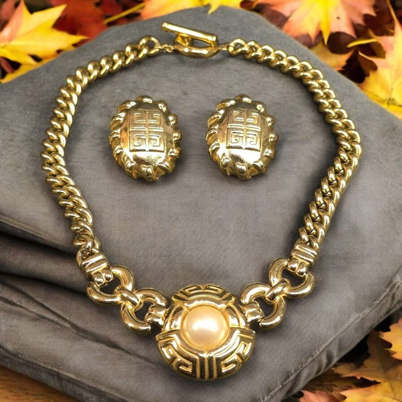 Lyxigt vintage smyckeset från Givenchy – Halsband och örhängen