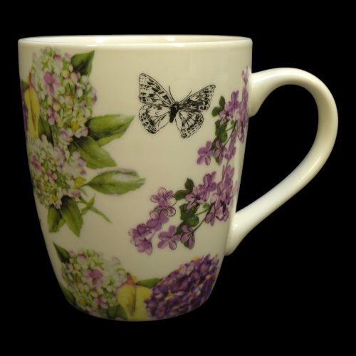 Charmig mugg med blommotiv och fjäril – Perfekt för naturälskare!