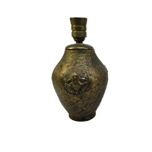 Unik bordslampa i bronsliknande design med figural relief - 25 cm