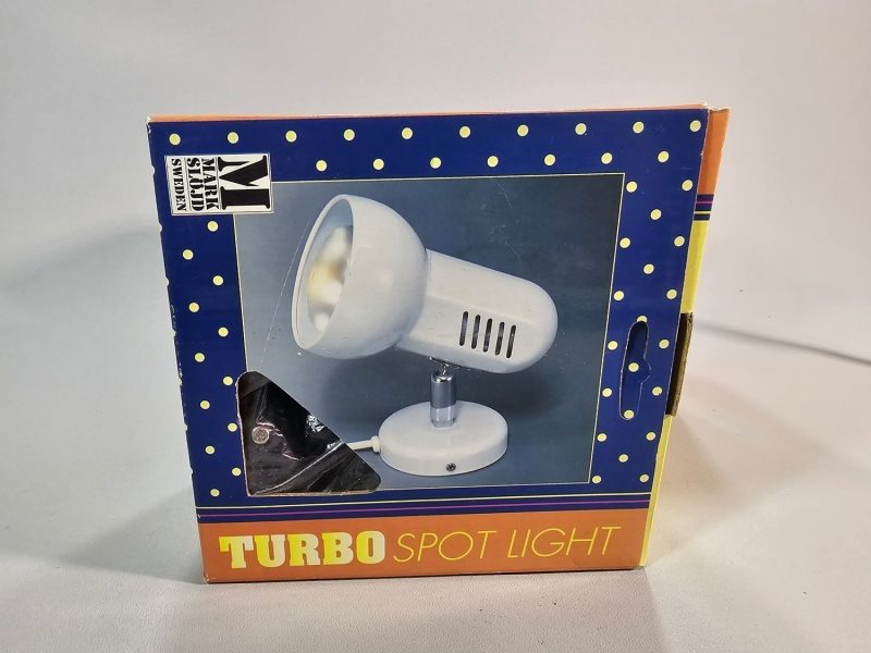 Ett par vägglampor, MARK SLÖJD SWEDEN TURBO SPOT LIGHT 2121