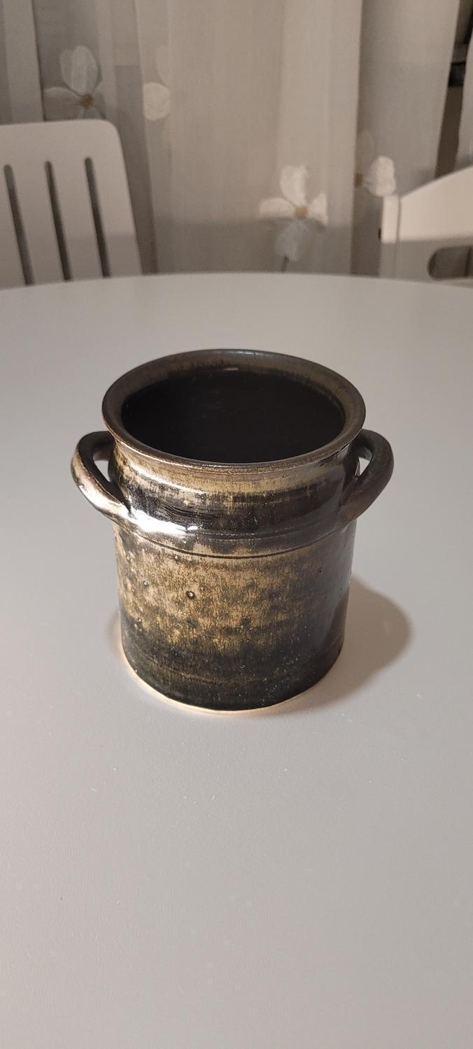 Brun krus med fat, Gunilla -77
