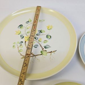 Elegant samling tallrikar – Gefle och Upsala-Ekeby