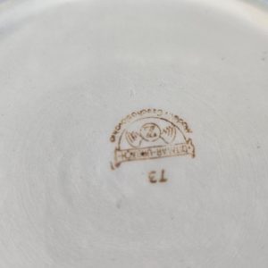 KRUKA / POTTA MED ROSMOTIV