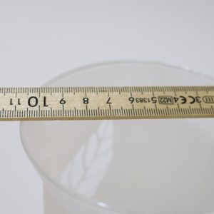 3st ljuslyktor i glas med lövdekor