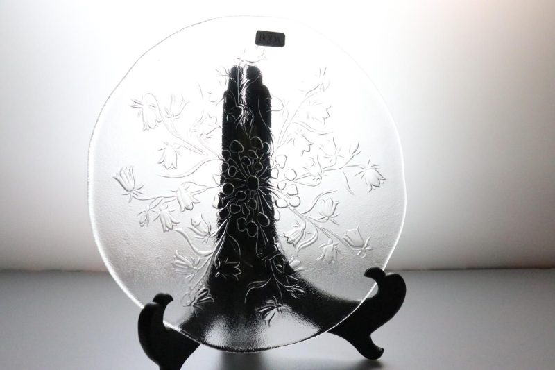 Tallrik från Kosta Boda, dekor med blåklockor, 19cm