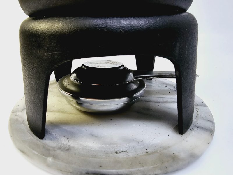 Fondue-set i gjutjärn med tillbehör – robust och klassiskt