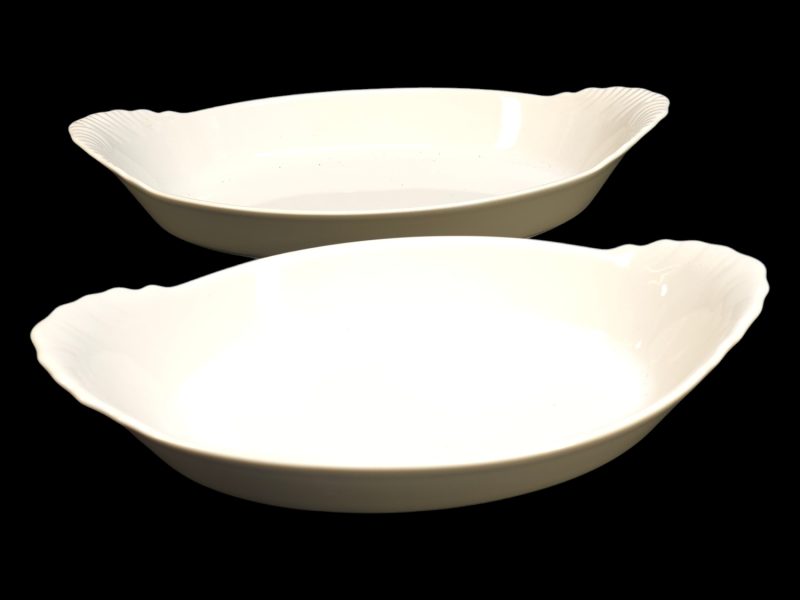 Elegant Set med Serveringsfat från Revol – Fransk Kvalitet i Tidlös Design