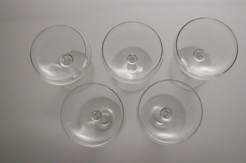 Glas, 5st, 10cm på höjden, Diameter 6cm