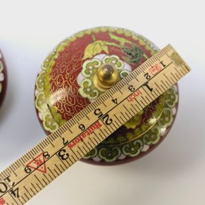 Elegant kinesiskt par cloisonné-skålar – ett konstnärligt mästerverk