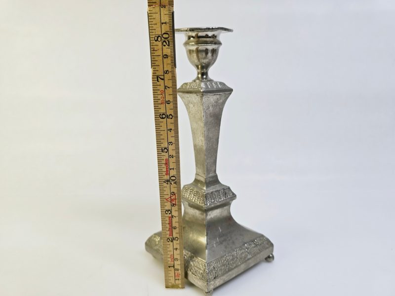 Klassisk ljusstake i tenn – Tidlös elegans, 20,5 cm