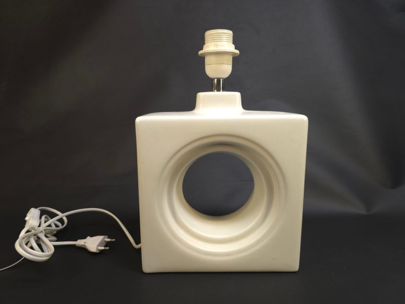 IKEA Bordslampa i unik retrodesign – 33 cm hög