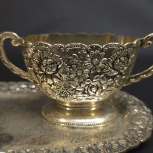 Elegant Vintage Teservis från Japan – En Tidlös Skatt sockerskål & gräddsnip