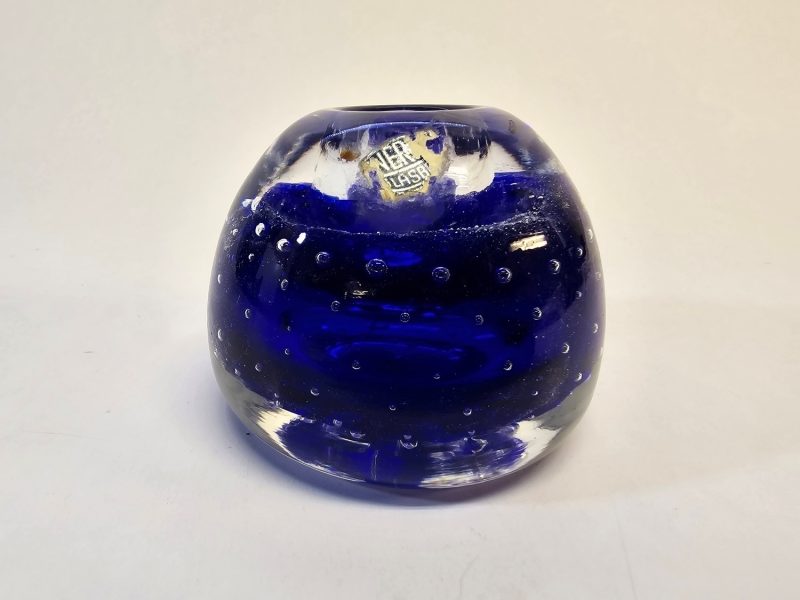 Blå Ljuslykta med Bubblor – Handgjord från Svenskt Glasbruk