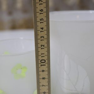 3st ljuslyktor i glas med lövdekor