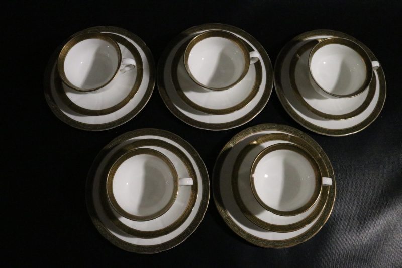 Kaffeservis från Gustavsberg – "Dek 2390" – Svensk Elegans i Porslin