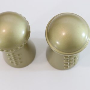 2 figuriner, IKEA dekoration "KUNGÖRA" 2017