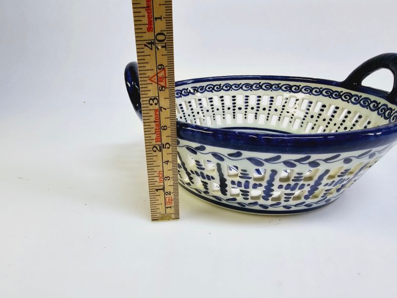 Handmålad Delfts Blauw skål med unikt mönster och elegant design