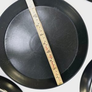 Höganäs stengodstallrikar av M-L Hellgren – Tidlös svensk design, 26 cm
