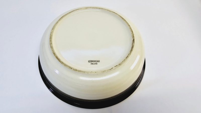 Klassisk Kermansavi Skål från Finland – Tidlös Design