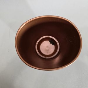 Elegant Kopparfärgad Keramikkruka – Perfekt för Dina Växter!