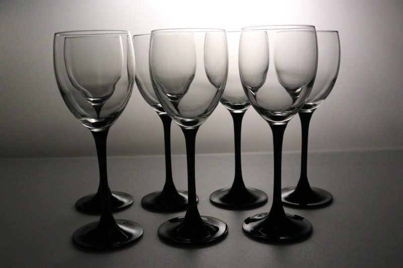 7st vinglas, Domino Signature Black från CRISTAL D'ARQUES-DURAND