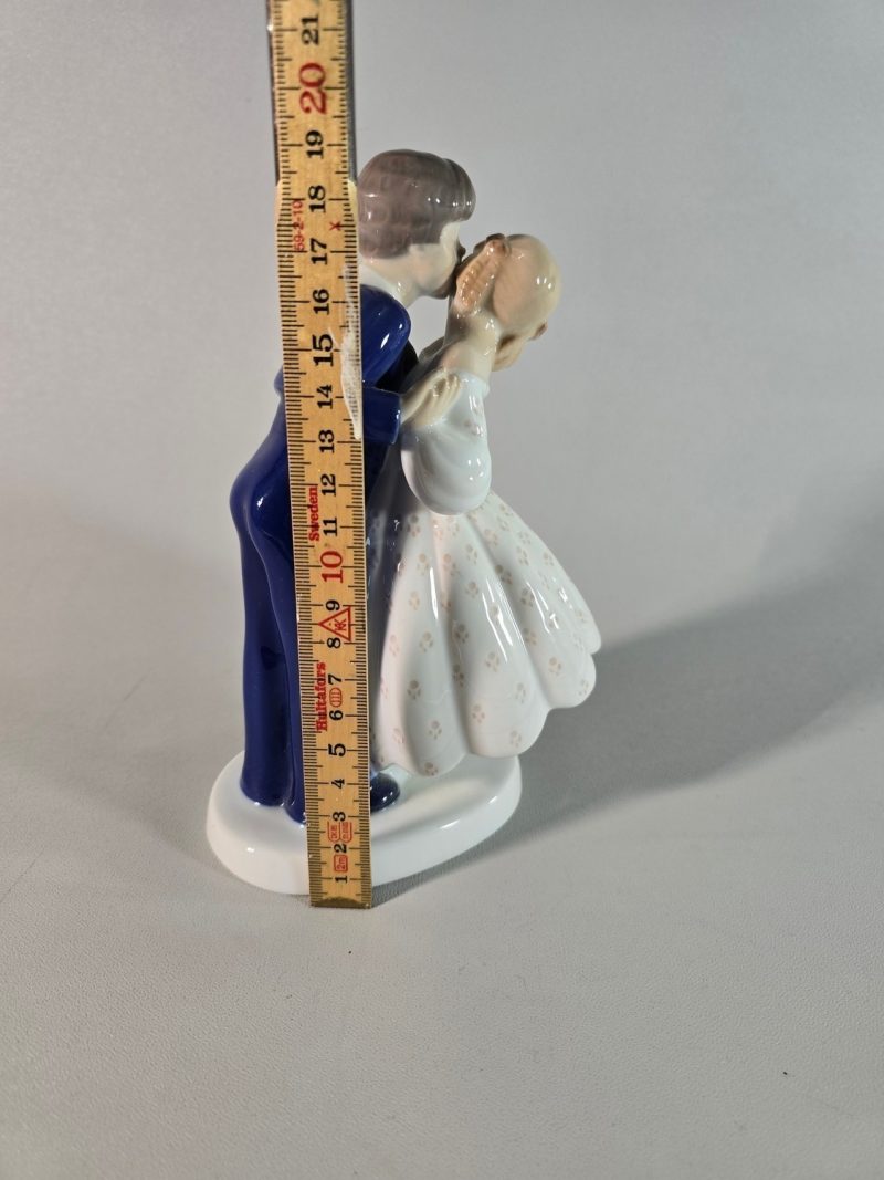 Bing & Grøndahl Figur Ungdommelig Dristighed No 2162