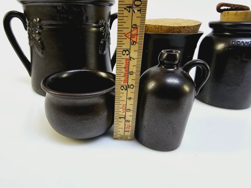 Charmigt vintage-set från Höganäs Keramik – unikt och tidlöst!