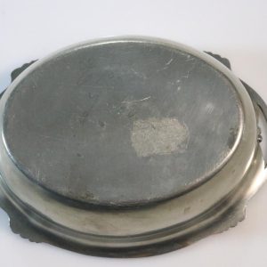 Serveringsskål i metall