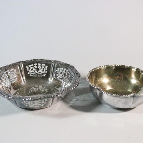 2st Metallskålar, D 15cm och 11cm