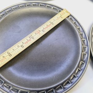 Set om 6 Bo Fajans-assietter i Grått – Vintage Svensk Keramik, 20 cm