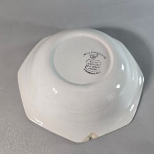 Skål, Royal Staffordshire Willow ironstone J&G meakin - 21cm