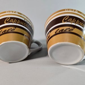 2st stora Kaffekoppar, Café au late Café au Cappuccino late