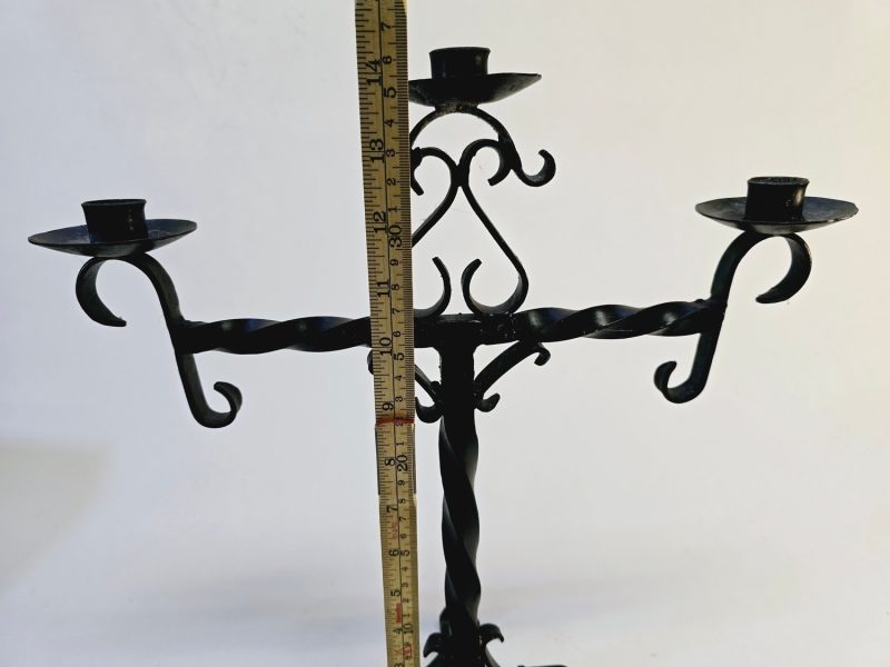 Handsmidd Ljusstake i Järn – 36 cm Hög