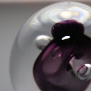 Glas-skulptur av Hanne Dreutler och Arthur Zirnsack för Studio Åhus