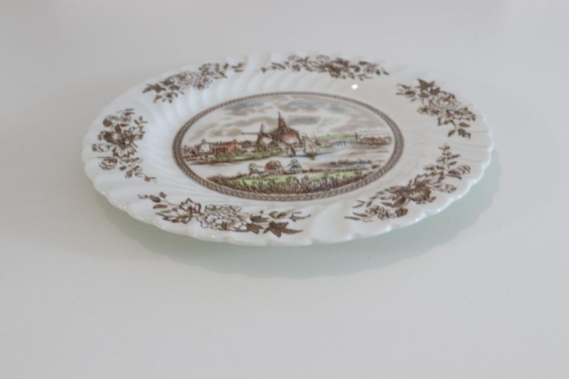 Tulip Time Made in England by Johnson & Bros porslin fat