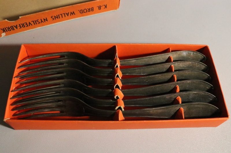 6st Svenska Spets Nysilvergafflar - Komplett Set i Originalförpackning Wallins