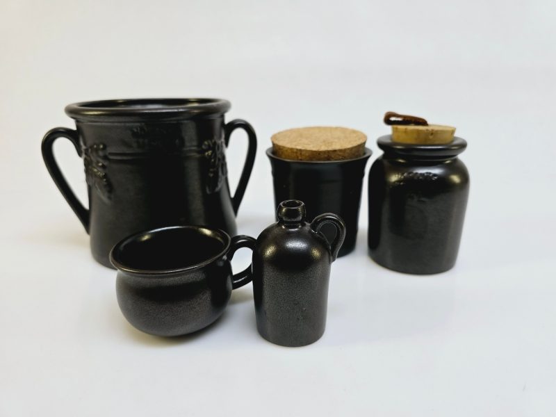 Charmigt vintage-set från Höganäs Keramik – unikt och tidlöst!