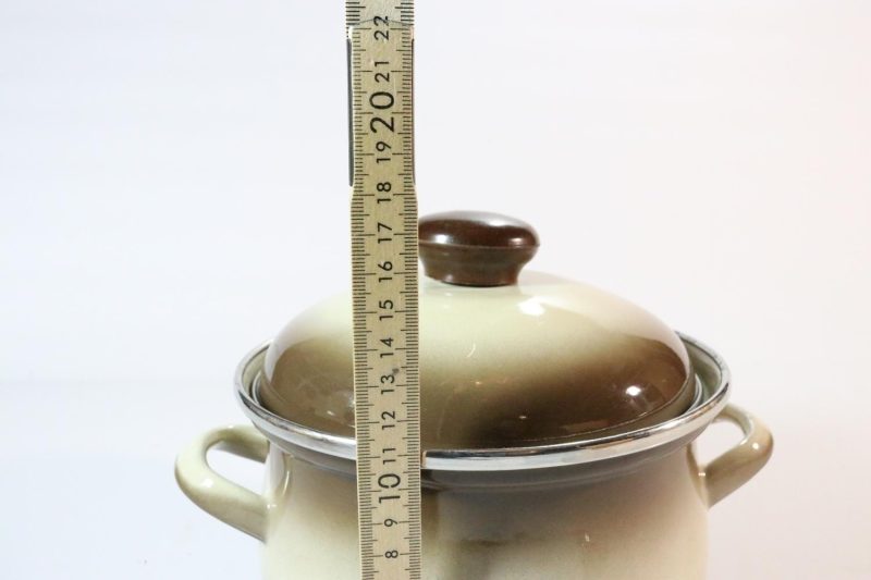 Kastrull med lock 18cm - Cappuccino