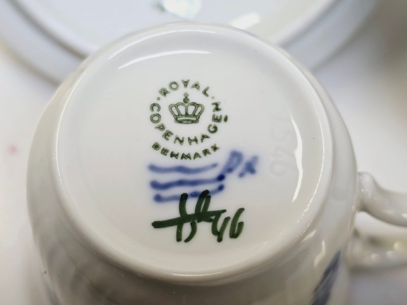 Kunglig elegans: Komplett kaffeservis från Royal Copenhagen