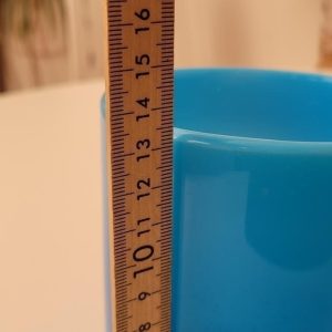 Ljusblå glasvas Erik Höglund, Kosta Boda