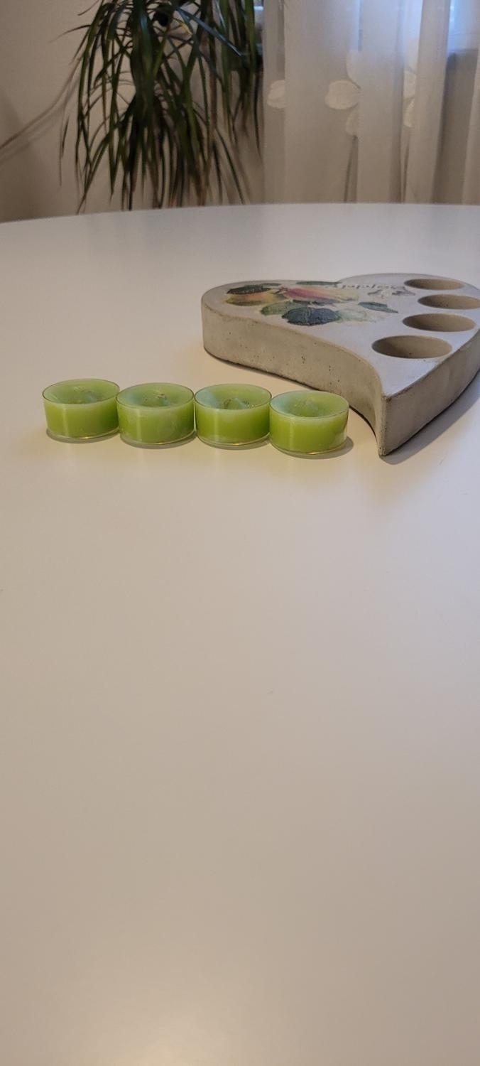 Ljushållare med doftljus äppelmotiv, cement